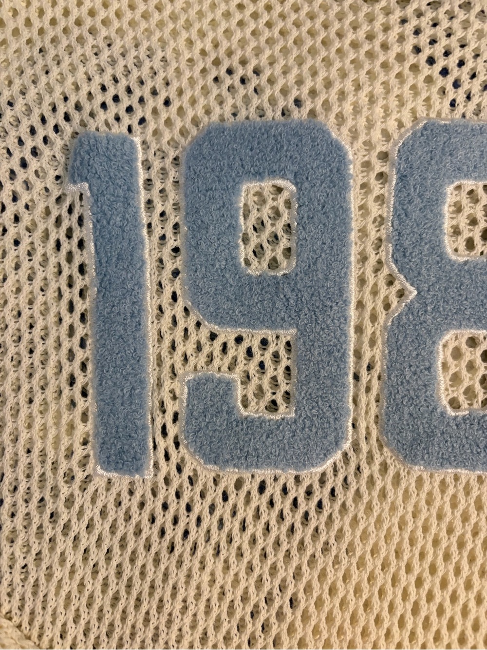 Taylor Swift 1989 (Taylor’s Version) Open Knit Sweater Brand New w/o Tags - Picture 12 of 14